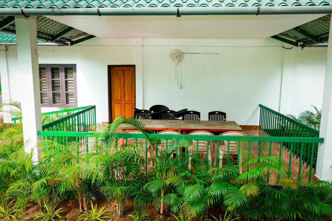 Green Auro By Bob Hotels Wayanad Eksteriør billede